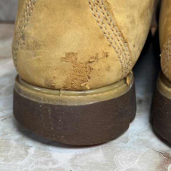 Timberland Boots MENS 10.5M 6-inch Nubuck Tan Leather Work Boots 10061 main image 12